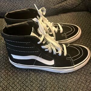 Vans Sk8-Hi Skate lace up high top comfortable sneakers 6.5 women’s 5.0 men’s